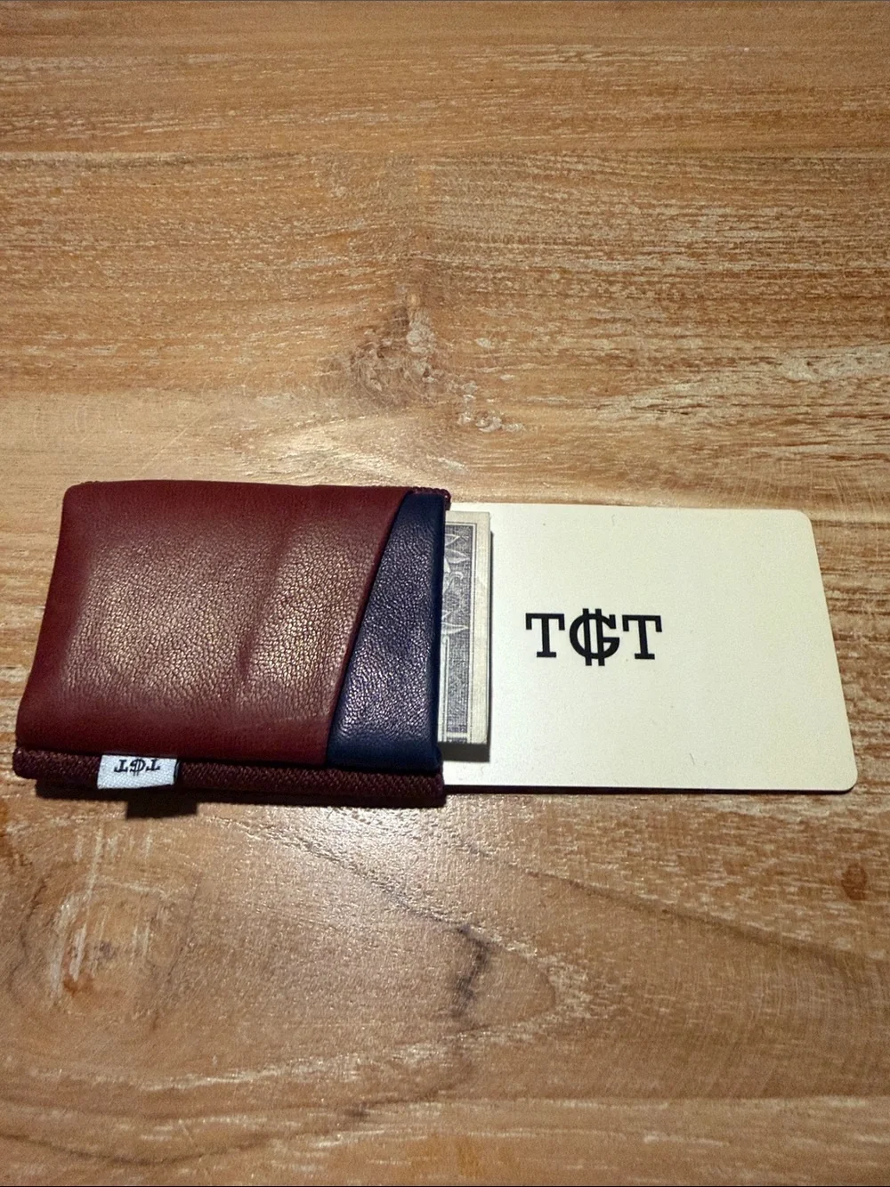 Men’s TGT Burgundy and Navy Deluxe Leather Card Wallet